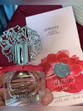 Vince Camuto Amore Eau De Parfum Spray— Brand New